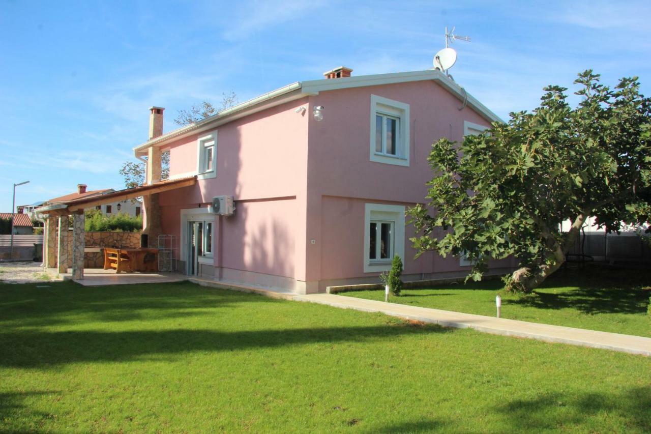 Vacation House "Viola" Fazana Exterior photo